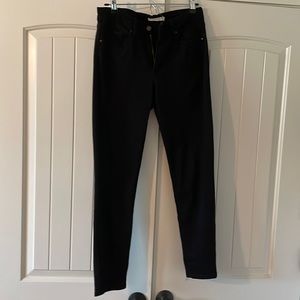 Levi black skinny jeans size 10.